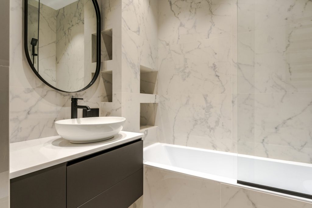 Dayton, Ohio Small Bathroom remodel